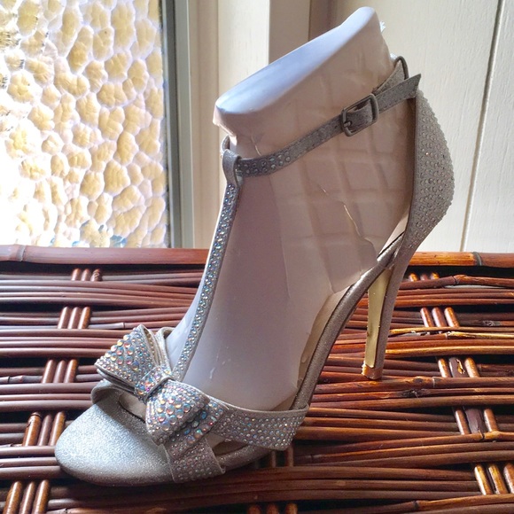 FOREVER Shoes - 🎇 FOREVER BRIDAL ALINA FASHION BRIDAL HEELS SZ 7